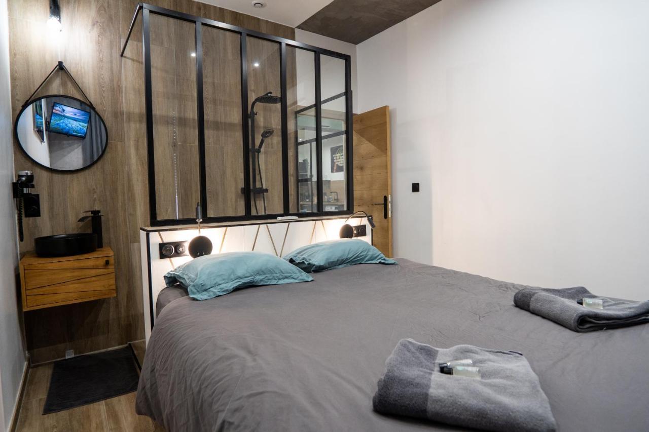 Capsule Wellness - Sauna - Balneo - Machine De Sport Privatif - Ps5 - 2 Chambres Valenciennes Exteriér fotografie