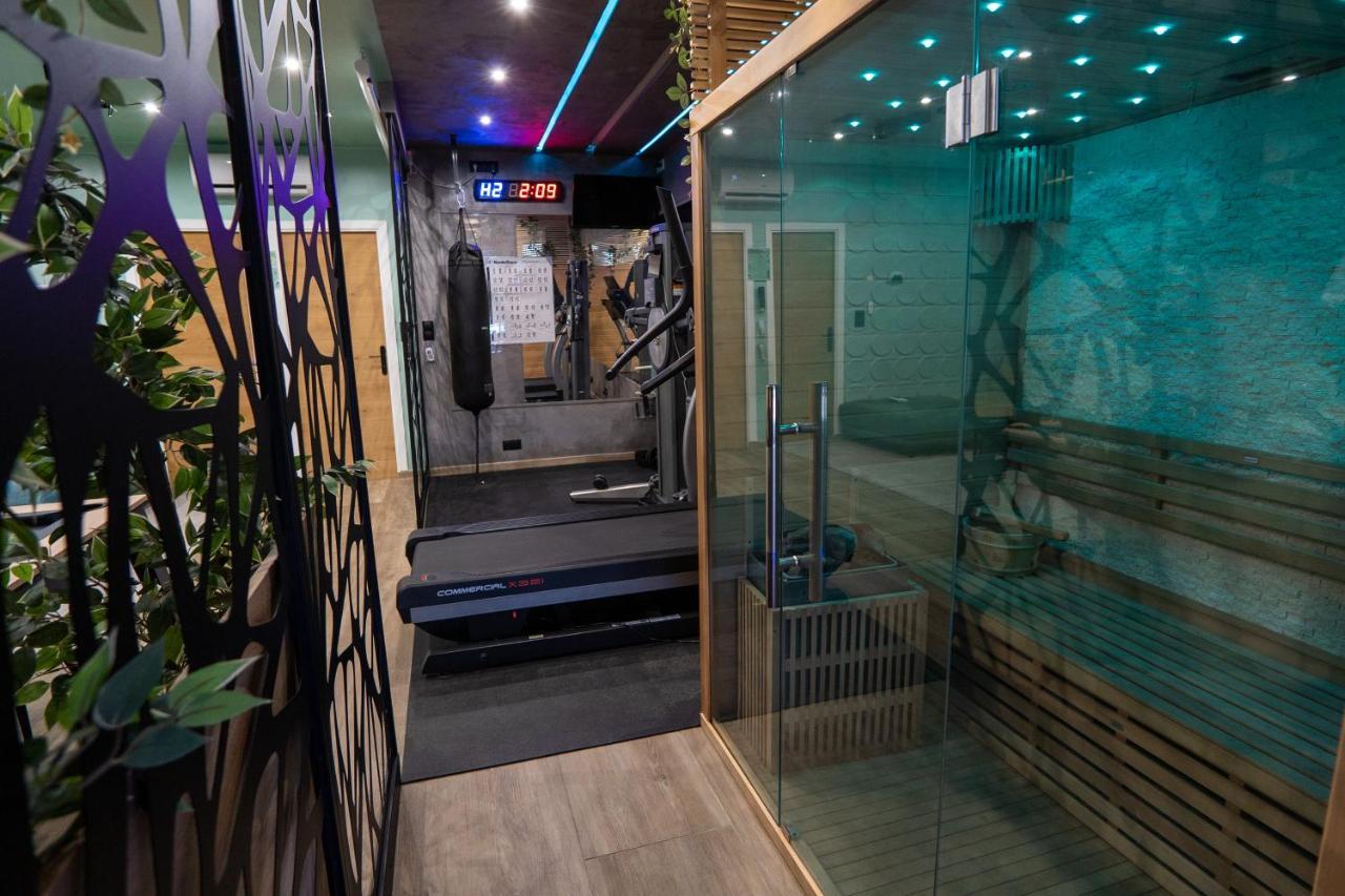 Capsule Wellness - Sauna - Balneo - Machine De Sport Privatif - Ps5 - 2 Chambres Valenciennes Exteriér fotografie